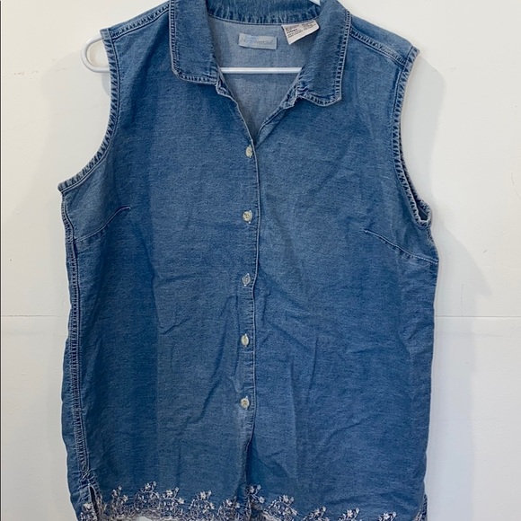 Vintage short sleeve button down shirt - Picture 1 of 3